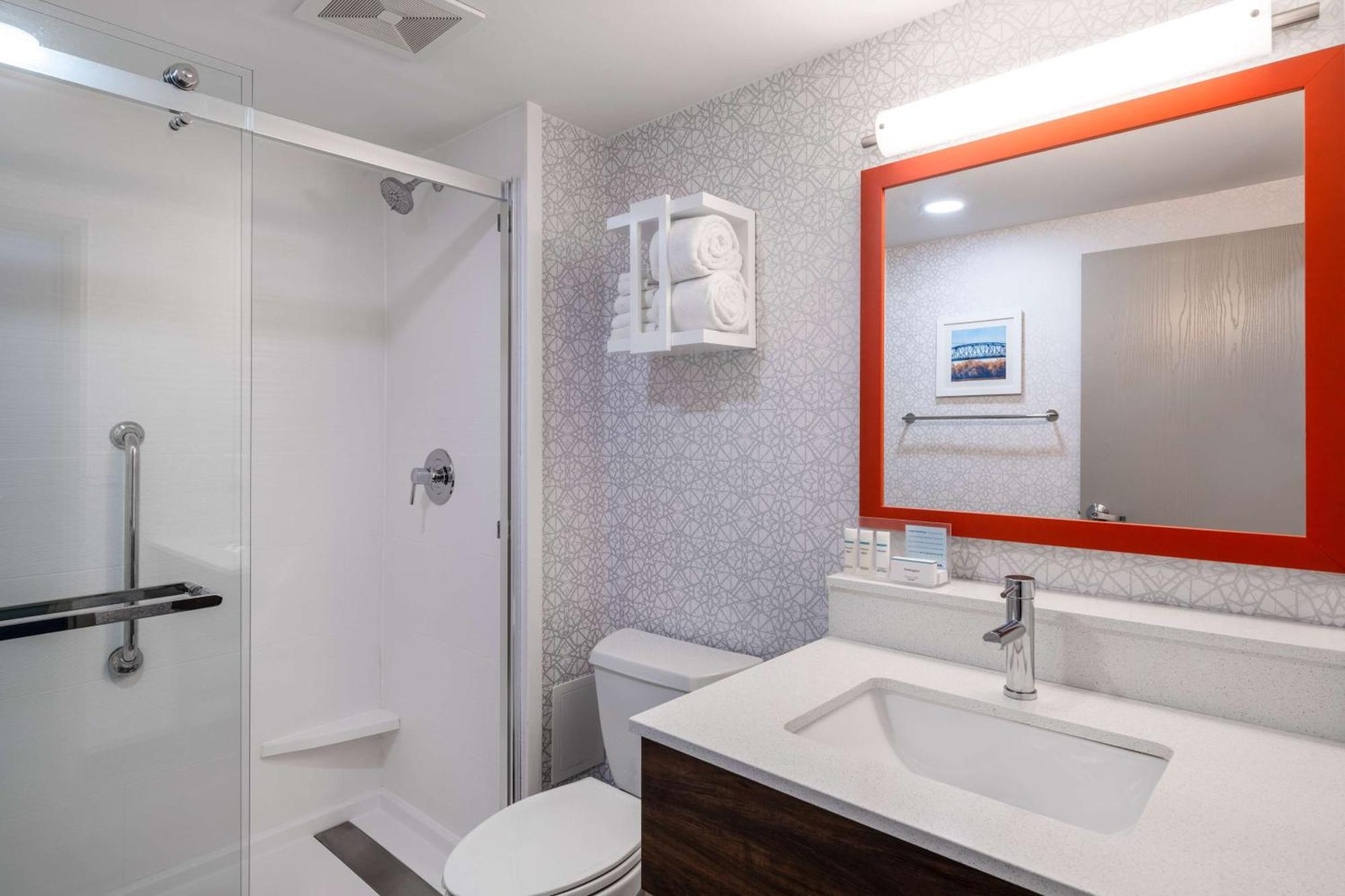 Hampton Joliet/i-80 Hotel